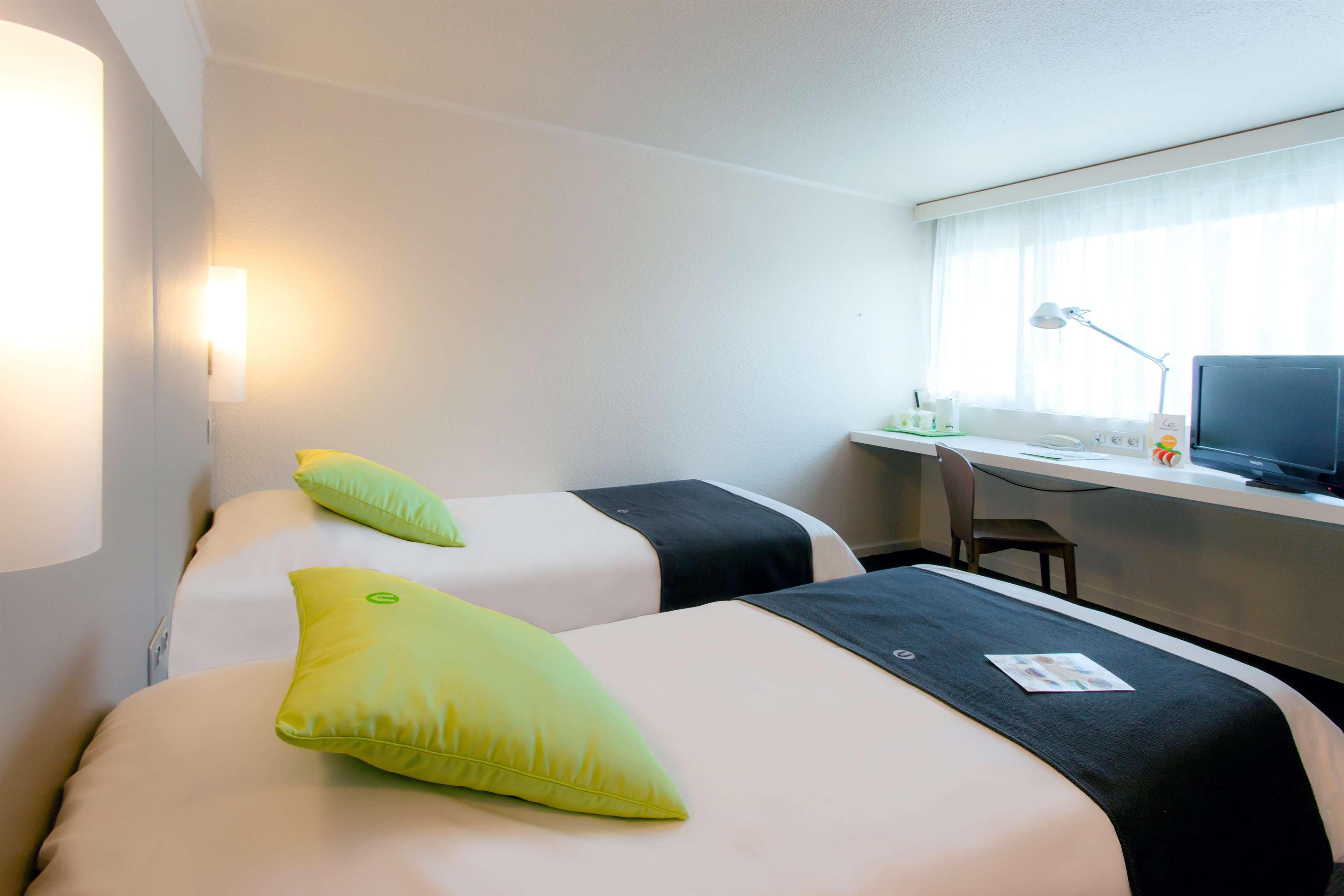 Hotel Campanile Saint-Malo ~ Saint-Jouan-des-Guérets Zewnętrze zdjęcie