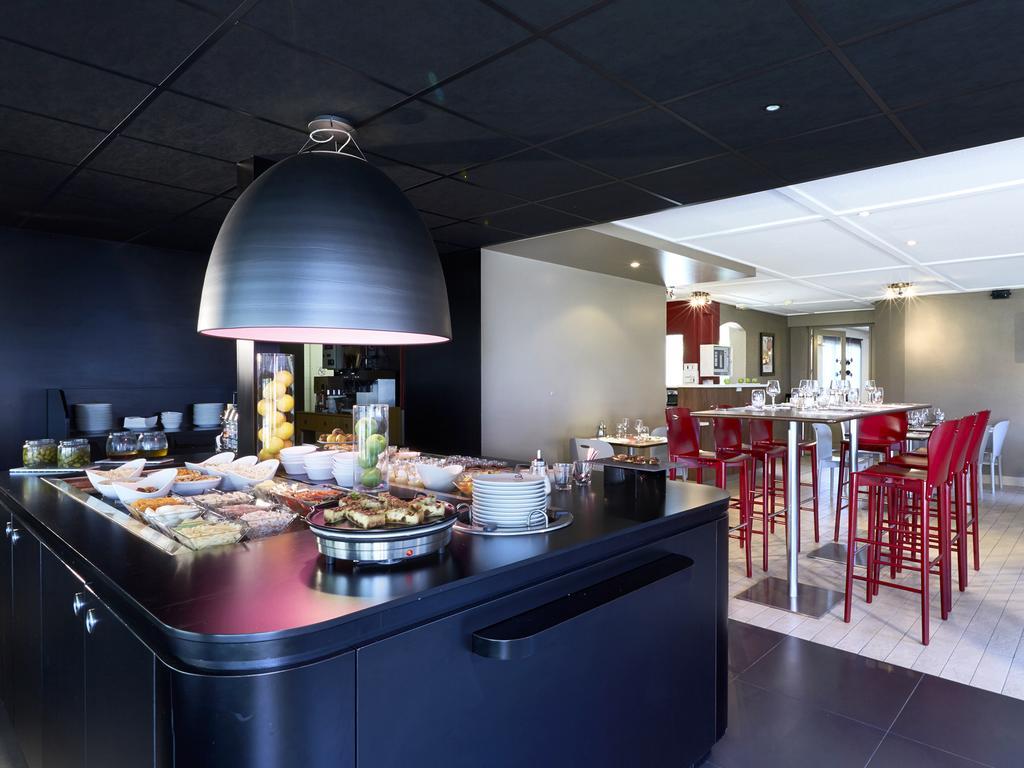 Hotel Campanile Saint-Malo ~ Saint-Jouan-des-Guérets Zewnętrze zdjęcie