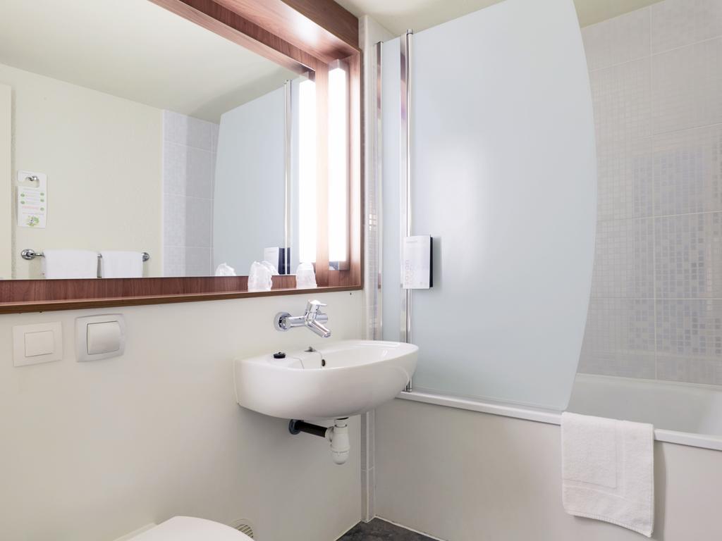Hotel Campanile Saint-Malo ~ Saint-Jouan-des-Guérets Zewnętrze zdjęcie
